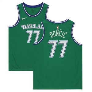 Luka Doncic Dallas Mavericks Autographed 2020-21 Green Nike Swingman Jersey